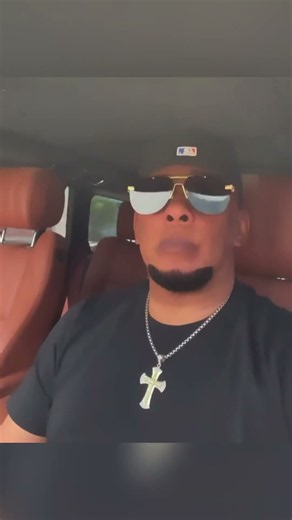Is Anthony Santos the true king of bachata? #dominicanrepublic #dominicanartists #usa