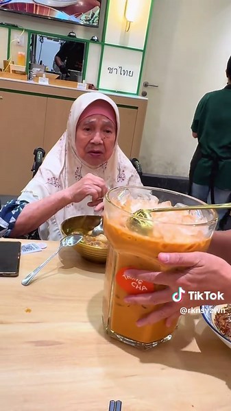 Cara Atasi Pening Dengan Thong Bowl