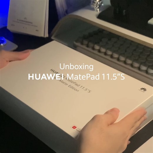 4.4K views · 1K reactions | Get ready to unbox the ultimate tablet experience! We're thrilled to bring you an up-close look at the stunning #HUAWEIMatePad115S. With its sleek 6.2mm thin, metal unibody and papermatte display that is paperlike, this tablet is a feast for your eyes with a PC-like productivity experience! Join us as we unwrap the box and dive into its premium features and design. Learn more: https://bit.ly/3xAdlc8 | Huawei Mobile | Facebook