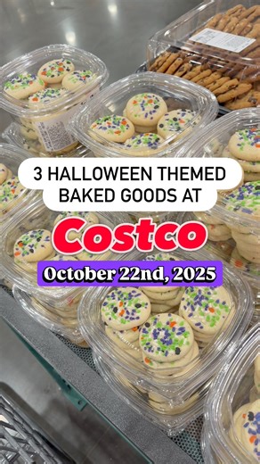 89K views · 234 reactions | Halloween baked goods are officially out at Costco! Grab these spooky treats on your next Costco run. #costco #costcodiscoveries #halloween #bakedgoods #cupcakes #halloweentreats #halloweendecor | Discovering Costco | Facebook