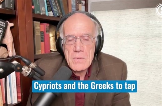 WATCH: Historian Victor Davis Hanson dismantles Tucker Carlson's false claims about Israel