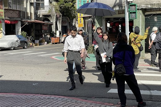 獨家直擊／坂口健太郎台北拍戲「負傷」！驚喜合體李準基 | 聯合新聞網