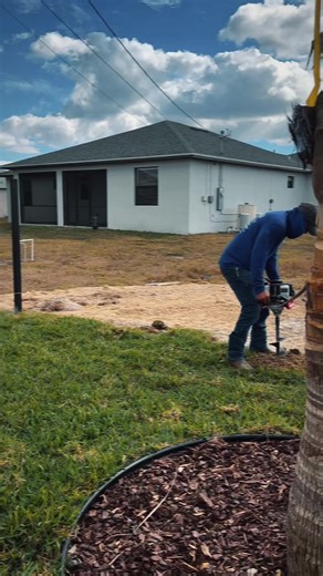 🛠️ PVC | Aluminum | Wood | Chain Link | Dura Fence 📋 Permits included | 💳 Financing available 📞 239-247-2367 📍 All Fence Contractors Inc. 💥 Transform your backyard with one call! Because Great Fences = Great Neighborhoods 🧱💯 👇 Tap the link. Get your FREE estimate today!