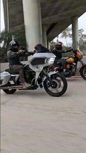 Two FXRs Bagger & Dyna Ride to Oside