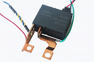 [Hot Item] Magnetic Latching Relay with 85A