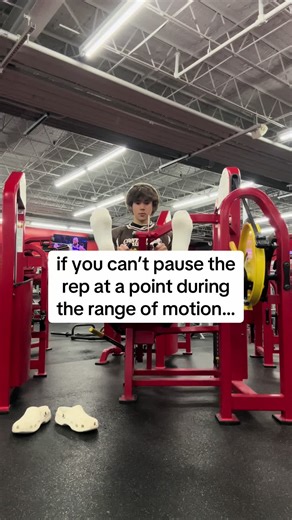 Mastering Forceful Contraction vs Explosive Movement in the Gym