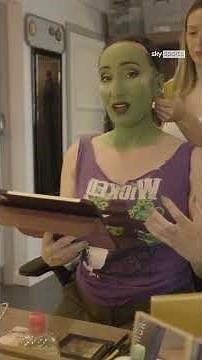 Lauren Bell, Sophie Ecclestone & Amy Jones attempt Wicked's 'Defying Gravity' battle cry