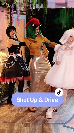 Mario Villains Cosplay Fun at DreamscapesSLC