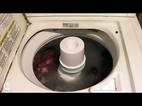 2001 Kenmore 90 Series washer washing clothes on heavy duty speed