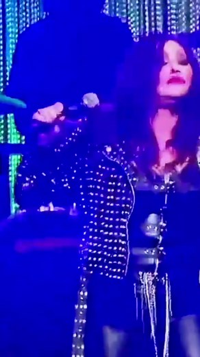 Tiffany Radio Romance: 80's Retro Music Throwback Vibes