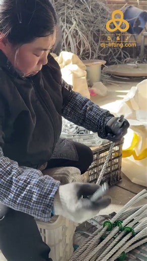 #CastInLoops #LiftingLoops #PrecastLifting #ConcealedAnchor #HollowCoreLifting #ConcreteBeamLifting