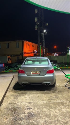 Exploring the BMW E60 V10 M5 Performance