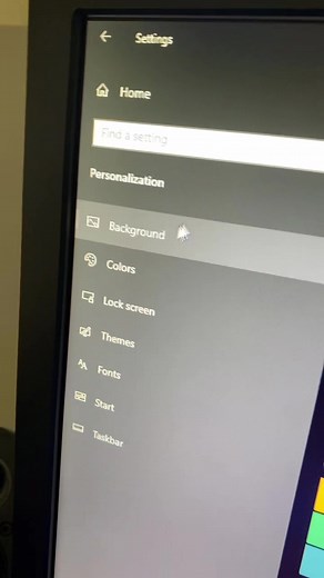 How to Enable Dark and Light Mode on Windows 10