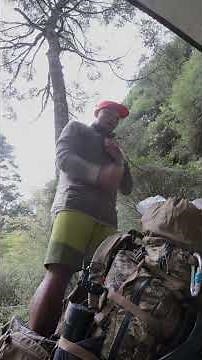 整天穿著登山鞋，一到山屋最想解放雙腳的疲勞，讓腳底休息，Rig恢復鞋👍🏿 #奇萊主北 #成功山屋 #登山裝備 #恢復鞋 #rig