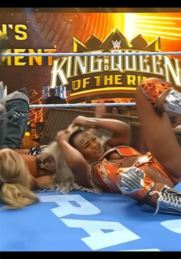 The moment Charlotte Flair pulled Jade Cargill's wig off #jadecargill #charlotteflair #momentfunny #wwe #funny