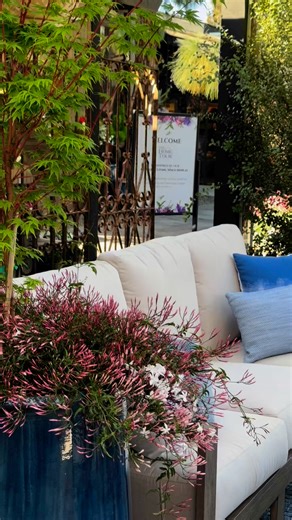 Outdoor living inspiration for the 2025 CDM Home Tour 🌿🩵 This setup features our newest outdoor living furniture collection: Laguna, and is decorated with spring and summer hues of blue accompanied by blooming florals and handcrafted pottery! | Roger's Gardens