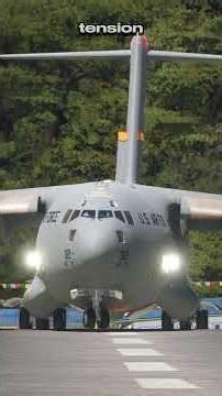 A massive US Air Force C-17 took off from the dangerous Lukla Airport - Flight Simulator #plane