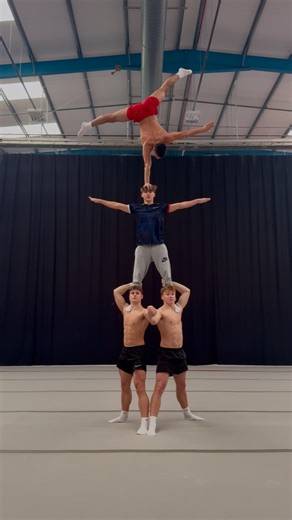 Archie on Instagram: "Could never be scared of heights 🫣 #strength #balance #gym #tower #handstand"