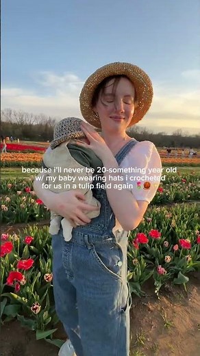 crochet hats in a tulip field 🌷👒🧶✨ #crochethat #crochethats #crochettutorial