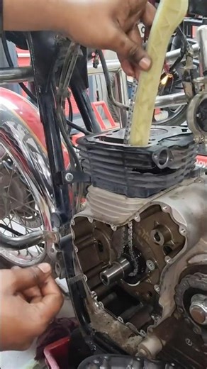 🏍️💨🧑‍🔧classic.350 timing chain guide fitting.#automobile#bulletlover #mechanic#motivation #1million