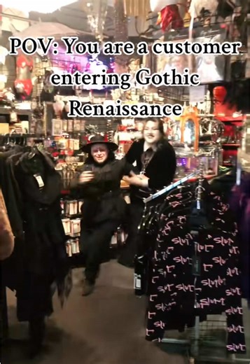 Hiiiii we're so excited to see youuuu! #goth #alt #alttiktok #altfashion #punk