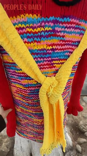 About 200 trees around Donghu Lake in Wuhan, central China's Hubei Province, are "dressed" in animated sweaters, adding a splash of colors to the winter scenery. | People's Daily, China