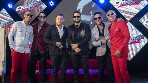 Chiquito Team Band estrena “A nuestro estilo”, un álbum romántico con el sello de su sonido
