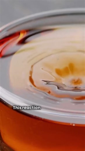 Why Does Tea Change Color? 🍵 | Science Shorts #knowledgepop