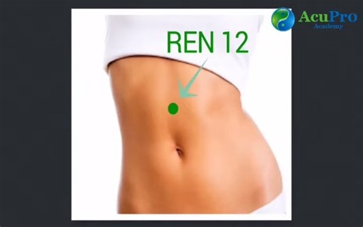 REN 12 - Front-Mu of ST 📍 Location: On the anterior midline, 4 cun above the navel. ✨ Functions & Indications: Harmonizes the Stomach & brings ST Qi down for indigestion, bloating, acid reflux, nausea, vomiting, and stomach pain (acute or chronic). Tonifies the Spleen & eliminates dampness for diarrhea. Influential Point of the Fu Organs — making it a key point for digestive regulation. 🌱If you enjoyed my graphics, check out my illustrated guide to acupuncture points, AcuPoints Made Easy! http