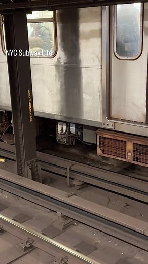 What’s That Noise? Is it Normal? 😬 #NYCSubway #NYC #MTA #NewYorkCitySubway #LIRR #SubwayTrain #NYCTransit You can now buy me a coffee: https://bmc.link/NYCSubwayLife | NYC Subway Life