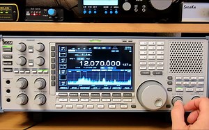 Icom R9500 顶级短波接收机