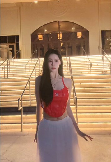 Baila Conmigo: Tutorial de Baile por Bad Bunny