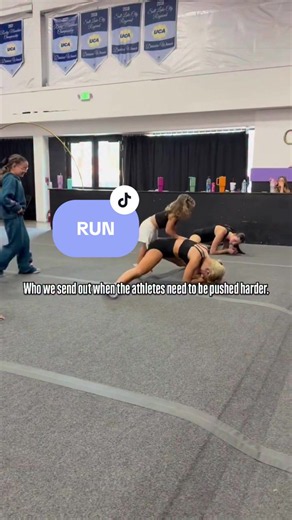 When you see her come running, watch out.😳 #cheerleading #cheergym #allstarcheer #tumbling #fyp