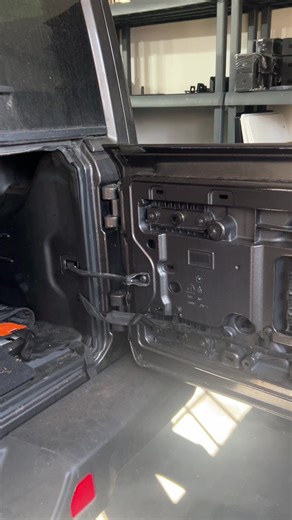 Working on another compressor mount and storage options for the Jeep JL. The mount will hold ARB single compressors as well as several of the @VIAIR Corporation compressors. Stay tuned! #813 #jeep #viair #arb #onboardair 813fabrication.com