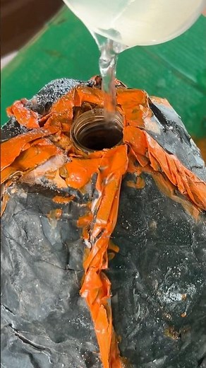 Amazing Volcano Eruption Experiment 🌋 | volcano eruption model |Science Project