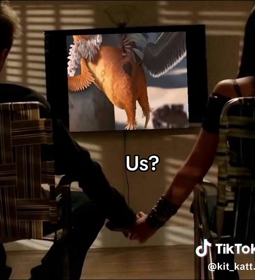 Surfs Up: Best Comedy Scene with Chicken Joe