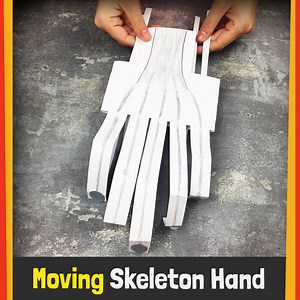217K views · 2.5K reactions | Moving skeleton hand ;) Great for halloween craft with kids! They will love it. | Paper Magic | Facebook