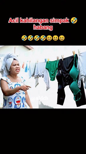 6.4K reactions · 629 shares | Acil kahilangan sempak habang nah 藍藍 #videokucak #bahasabanjar #banjarmasin #malingjemura #fyp @sorotan | Alie Aldch AI | Facebook