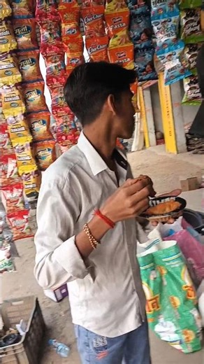 Free ke paise ka samosa #minivlog #lifestyle #vlog