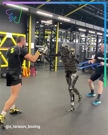 15K views · 118 reactions | Boxer vs. Robot Intense Training | Naturee | Facebook