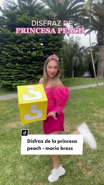 Disfraz fácil y rápido de Princesa Peach