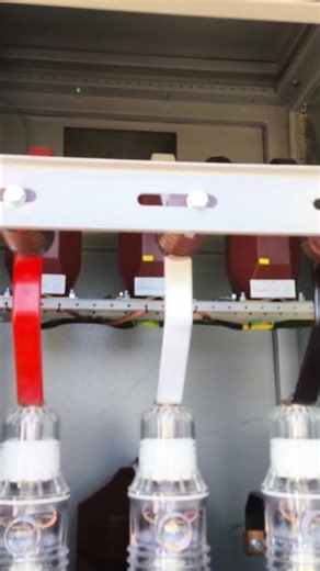 ⚡ Technology, safety, and reliability for medium-voltage systems!