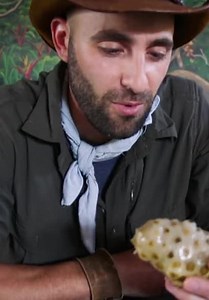 Brave Wilderness S01:E07 - Food Challenge