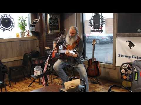 Gene Hummel performing "Waymore's Blues" by Waylon Jennings