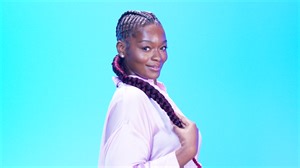 Feast your eyes on these *flawless* Pineapple Knot Braids––a style that mimics all the beautiful criss-cross patterns of an actual pineapple! 🍍 Watch hairstylist Imebet Thompson (@bethdefinesbeauty) show us how to create this next-level look. 👇 For more, visit: http://csmo.us/ej0rHIY | The Braid Up