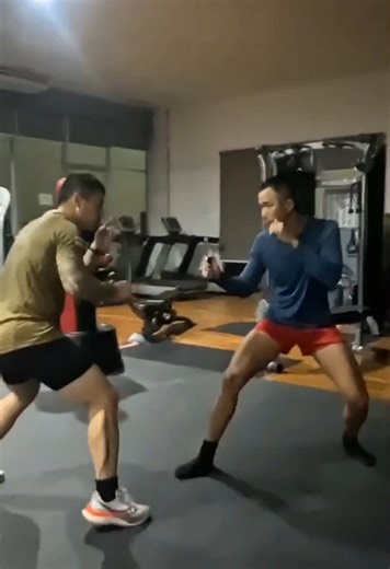 Karambit Style Techniques for Effective Training