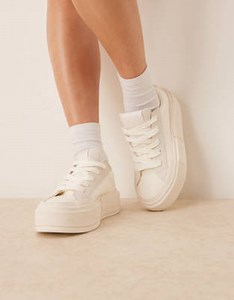 Converse Chuck Taylor All Star Cruise Ox trainers in white | ASOS