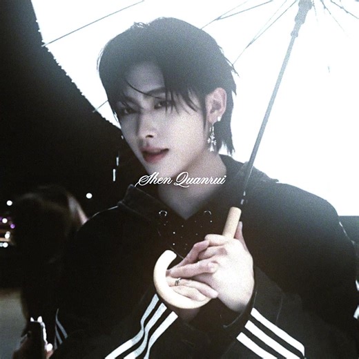 Zero Base One: Creative Emails and Fun Memories