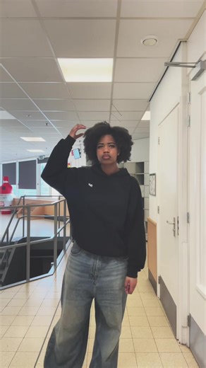 Embracing the Fro: Outfit Inspiration and Style Tips