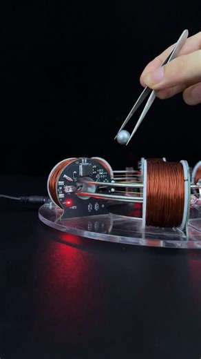 𝗧𝗲𝗰𝗵𝗻𝗼𝗹𝗼𝗴𝘆 | 𝗜𝗻𝗻𝗼𝘃𝗮𝘁𝗶𝗼𝗻| 𝗚𝗮𝗱𝗴𝗲𝘁𝘀 on Instagram: "This gadget is Magnetic Acceleration coil #tech #technology #coolgadgets #science"